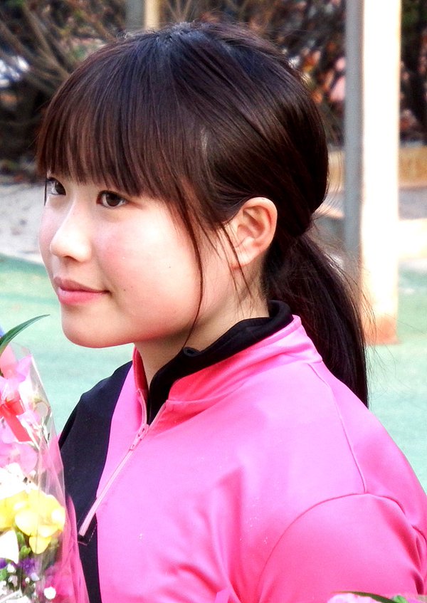 mayu_suzuki1